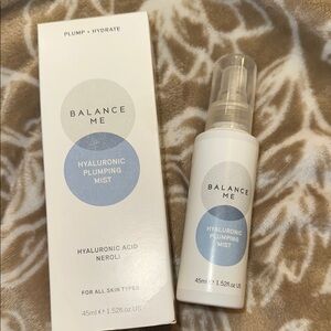 Balance Me Hyaluronic acid Plumping Mist